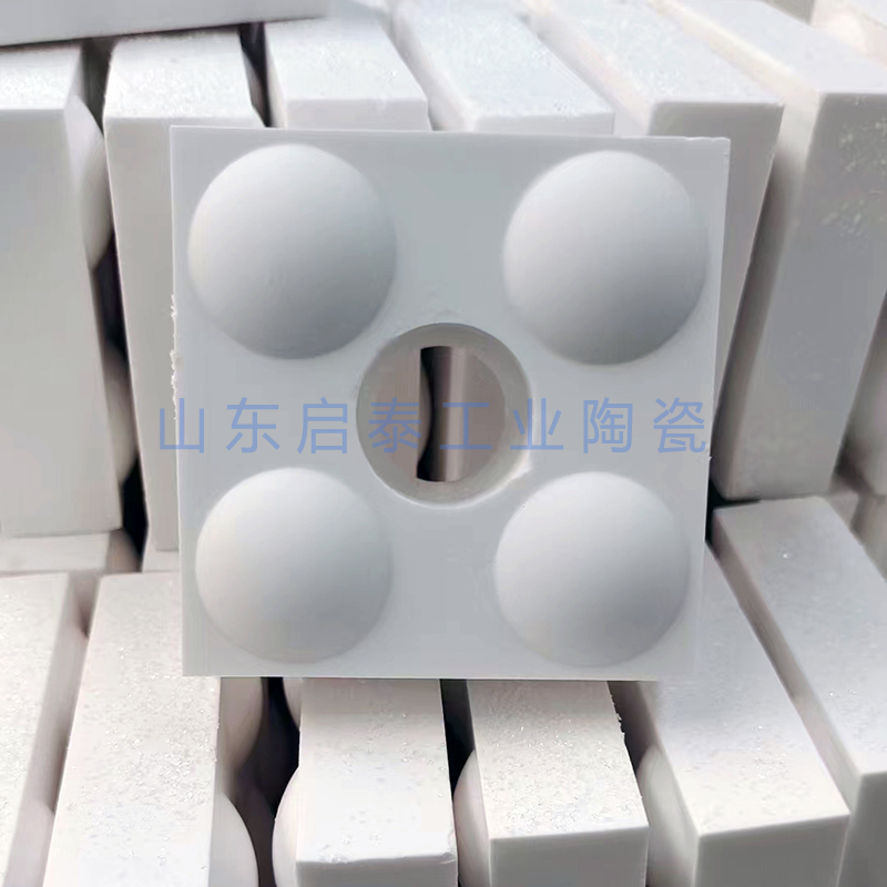 抗冲击型耐磨陶瓷衬板-球孔衬板